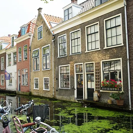 Romantic 35m2 Center * Delft