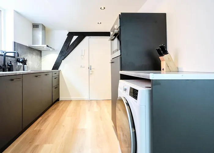 Semesterbostad Romantic 35m2 Center *