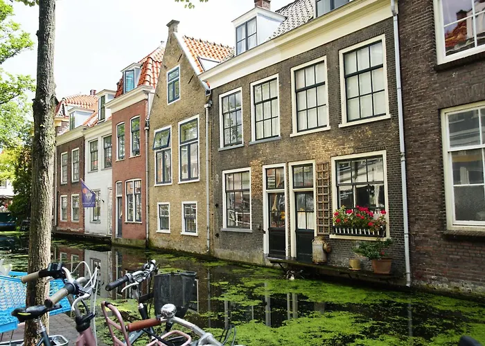 Romantic 35m2 Center * Delft