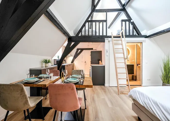 Semesterbostad Romantic 35m2 Center